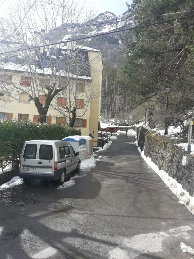 Apartamento Canfranc Eksteriør bilde
